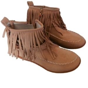 Womens solid color stylish boots